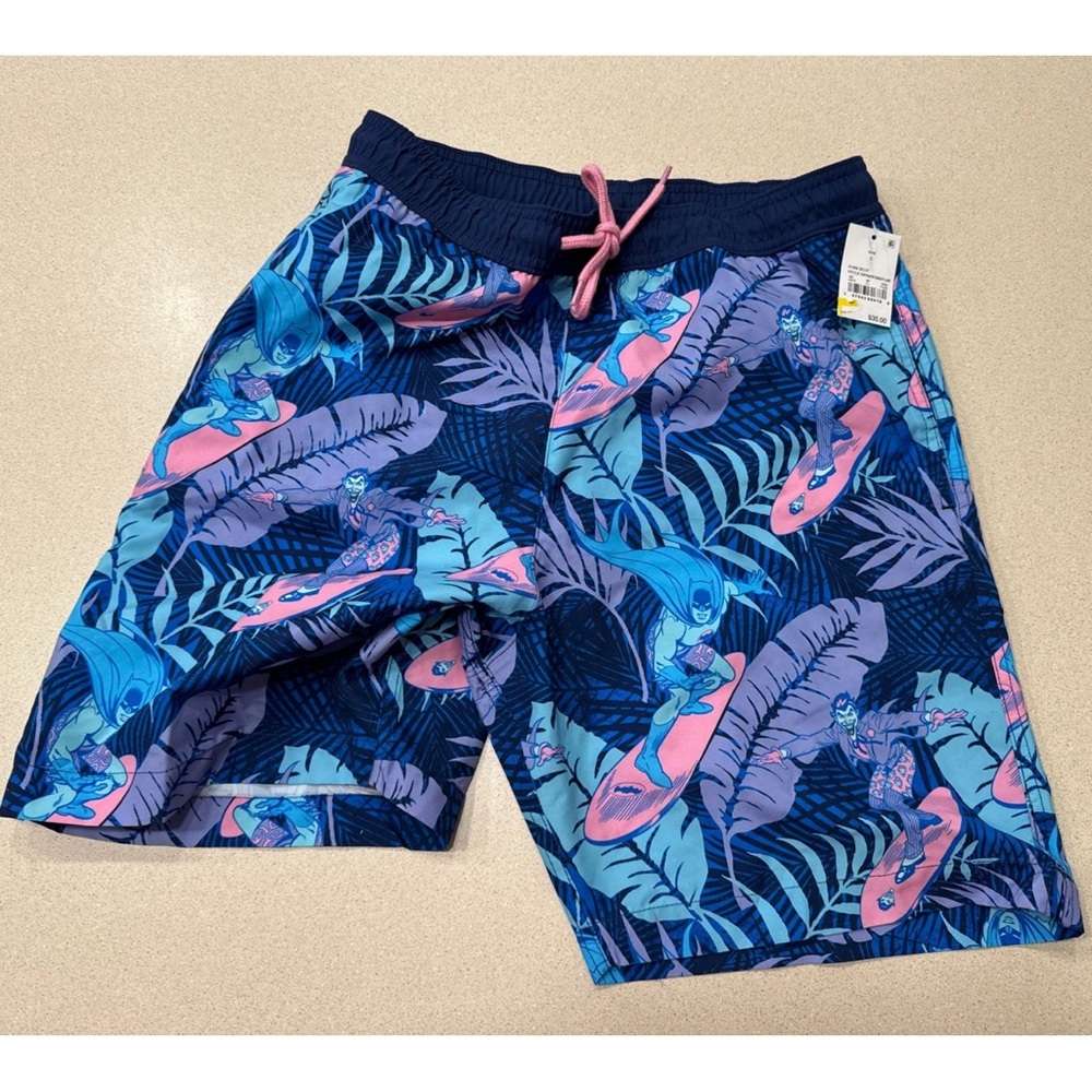 Men’s Batman & joker surf 7” Print Swim Trunks size medium elastic waist lined